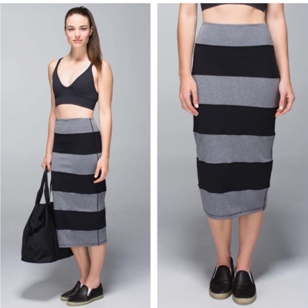 Lululemon midi skirt size 6